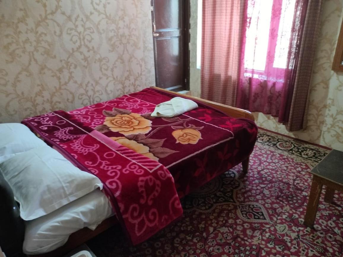 Hotel Regency Srīnagar المظهر الخارجي الصورة