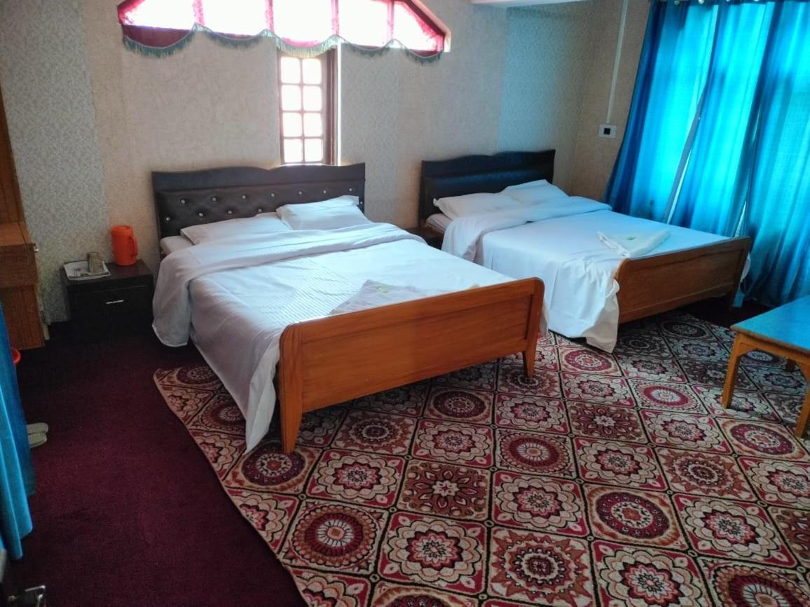 Hotel Regency Srīnagar المظهر الخارجي الصورة